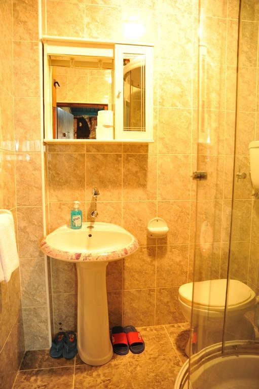 Guesthouse Prenociste Faraon Pljevlja Room photo